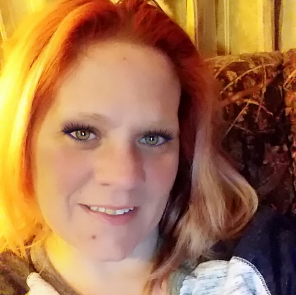 Meet your Posher, Ronda - Picture 3 of 4